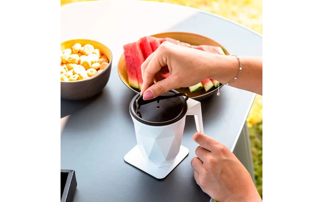 Silwy® Magnet-Coffeecup Tasse Mit Deckel Inkl. Metall Nano Gel Pad (300 Ml) 3 Silwy® Magnet-Coffeecup Tasse Mit Deckel Inkl. Metall Nano Gel Pad (300 Ml) – Bild 3