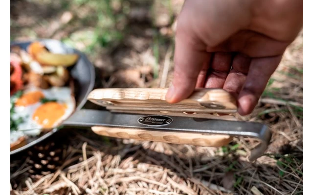 Petromax Holzgriff Für Schmiedeeiserne Pfannen 1 Petromax Holzgriff Für Schmiedeeiserne Pfannen